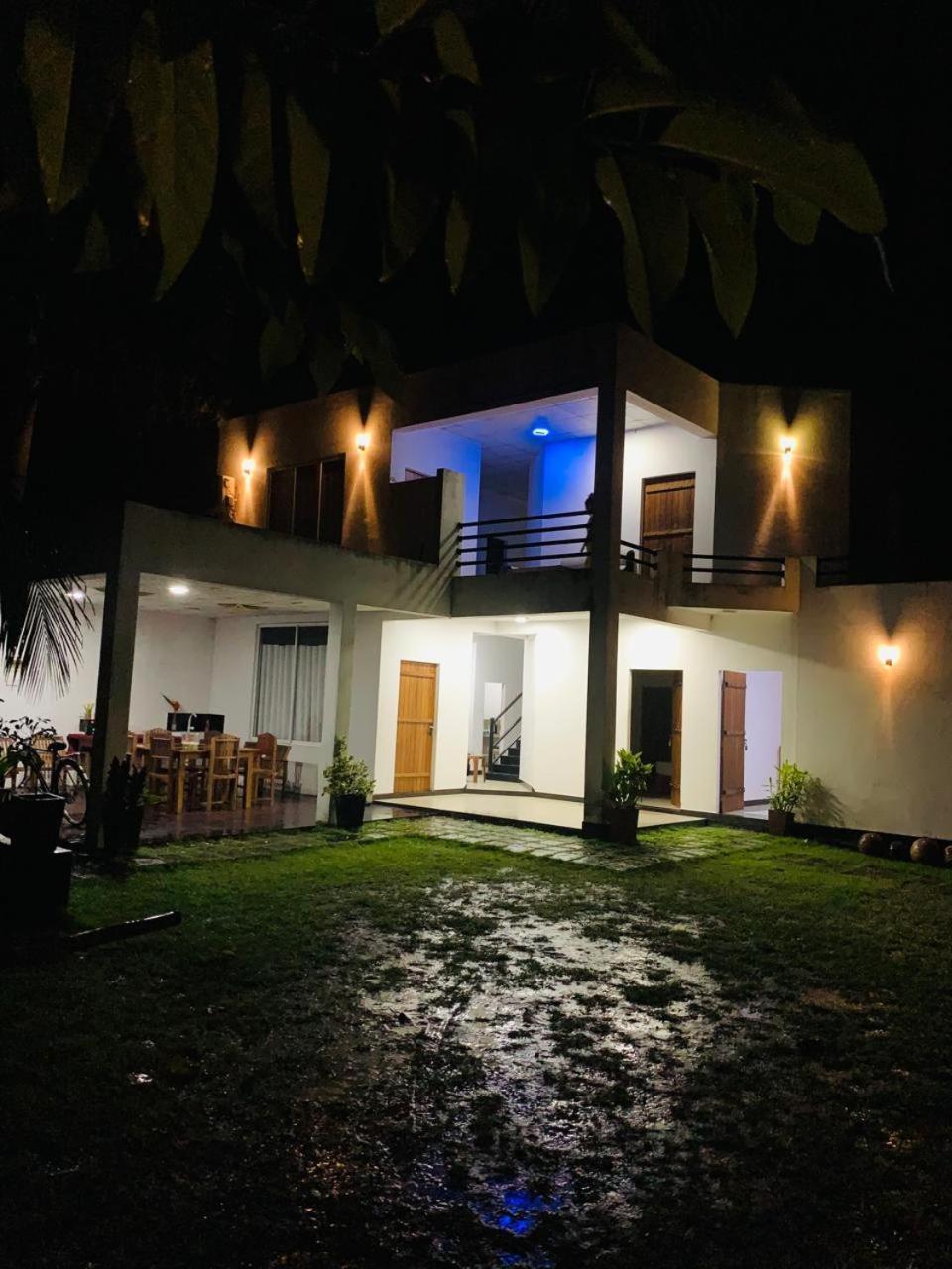 Hotel Cassia Udawalawe Exteriér fotografie