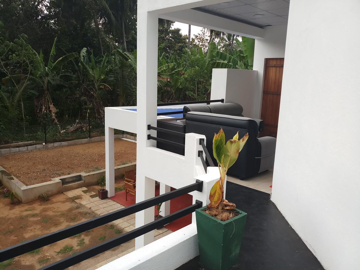Hotel Cassia Udawalawe Exteriér fotografie