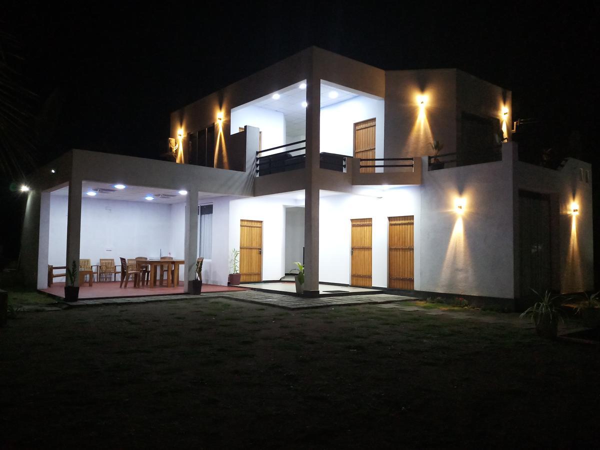Hotel Cassia Udawalawe Exteriér fotografie
