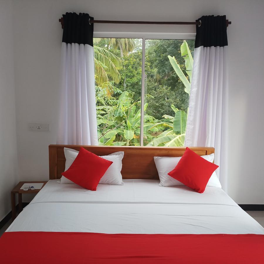Hotel Cassia Udawalawe Exteriér fotografie