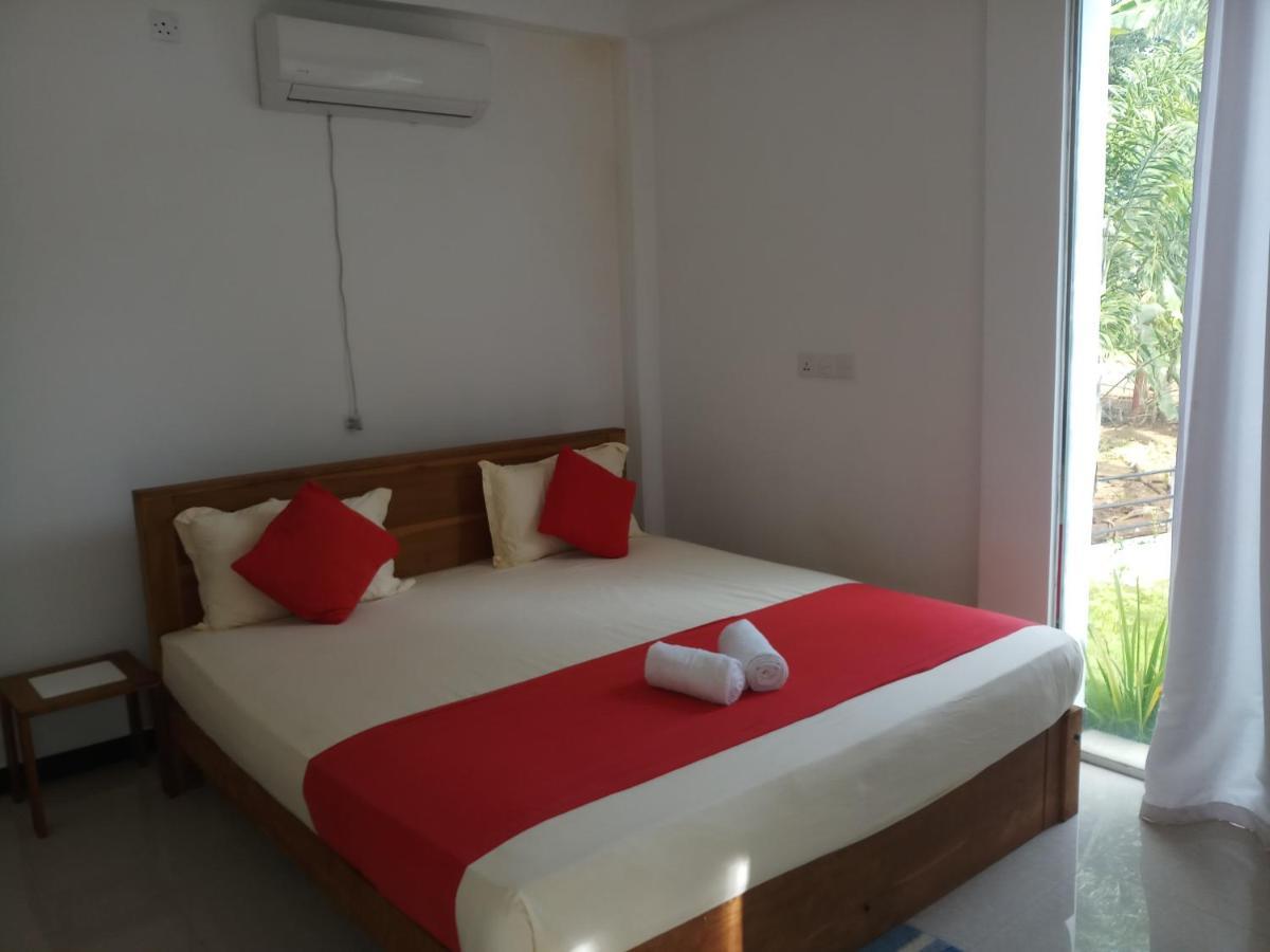 Hotel Cassia Udawalawe Exteriér fotografie